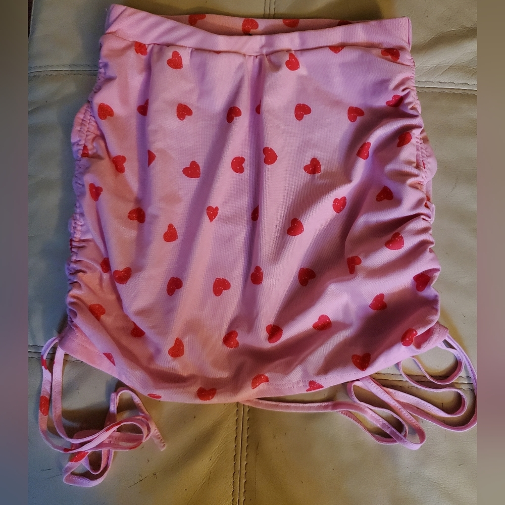 Pink heart cinch side mini skirt